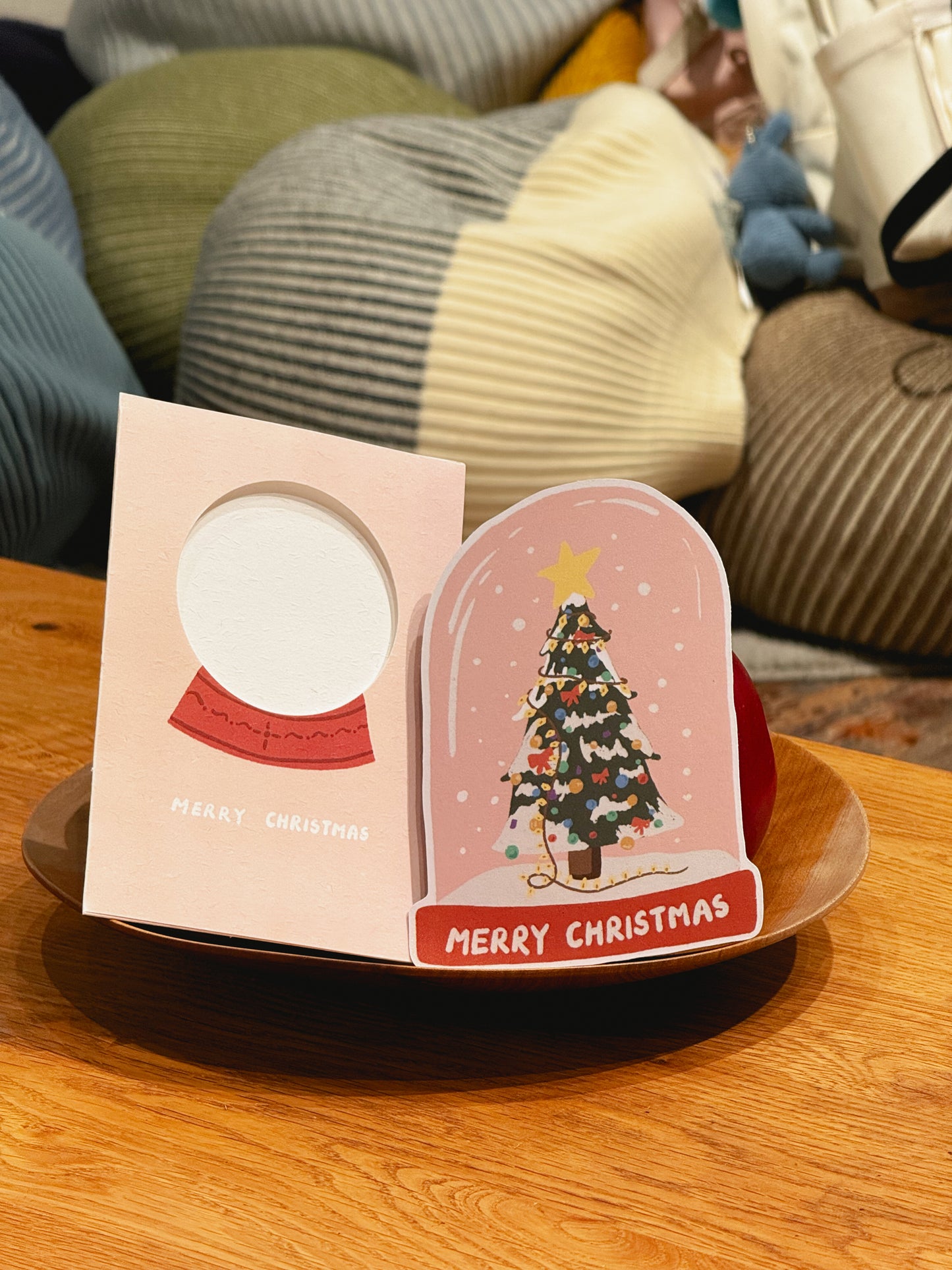 Snow globe die-cut Christmas card